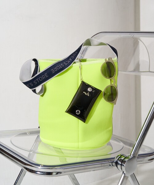 FREAK'S STORE（フリークスストア）の「限定展開　FREAK'S STORE テープ ワンハンドル バッグ（ハンドバッグ・レディース・イエロー/グレー/ブラック・ONE SIZE）」の14枚目の写真