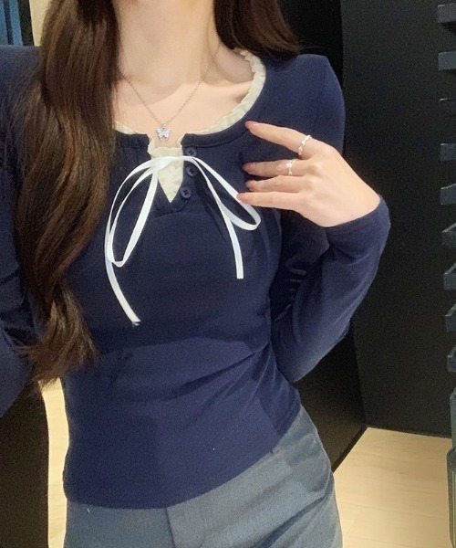 LADY LIKE（レディライク）の「サテンリボンレイヤー風トップス（Tシャツ/カットソー・レディース・アイボリー/サックスブルー/ネイビー・M）」の10枚目の写真