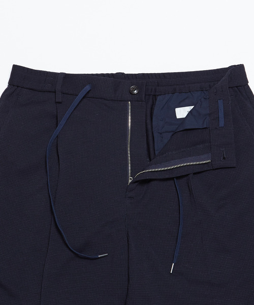 MEN'S MELROSE(メンズメルローズ)の「トラベストハンドトゥースエアリーテーパードパンツ(セットアップ可)(スラックス・メンズ・ネイビー/グレー・4/5/2/3)」の16枚目の写真