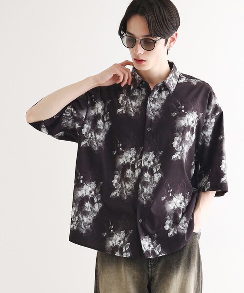 tk.TAKEO KIKUCHI（ティーケータケオキクチ）の「【WEB限定】無地/花柄アソートドレープ半袖シャツ（シャツ/ブラウス・メンズ・ホワイト/ブラック/ブルー/ホワイト系4/ブラック系3・01/02/03）」の8枚目の写真