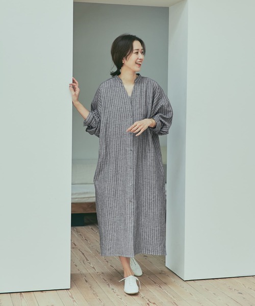 新品同様　★ SP エシュペー　ラミーリネンワンピース 新品同様 ☆ SP エシュペー ラミーリネンワンピース 総刺繍