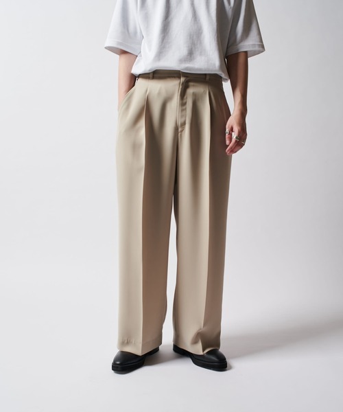 Lui's（ルイス）の「ワイドスラックス（スラックス・メンズ・ベージュ/ブラック/グレー・S/M）」の9枚目の写真