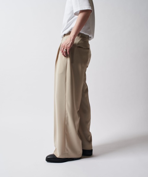Lui's（ルイス）の「ワイドスラックス（スラックス・メンズ・ベージュ/ブラック/グレー・S/M）」の8枚目の写真