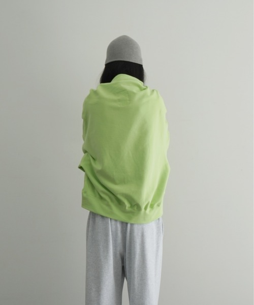 WhoWhat（フーワット）の「who what SWEAT NO NECK（スウェット・メンズ・LIME/ブラック・SMALL）」の9枚目の写真