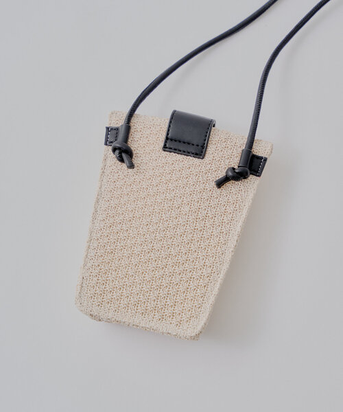 ❤️極美品、ポーチ❤ セール】フラップデザインスマホポーチ（その他小物）｜Chico