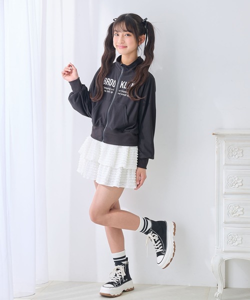 Amourire girl(アムリールガール)の「英字ロゴ トラックジャケット(UV対策/紫外線対策)(ブルゾン・キッズ・ブラック/オフホワイト・130cm/140cm/150cm/160cm)」の15枚目の写真