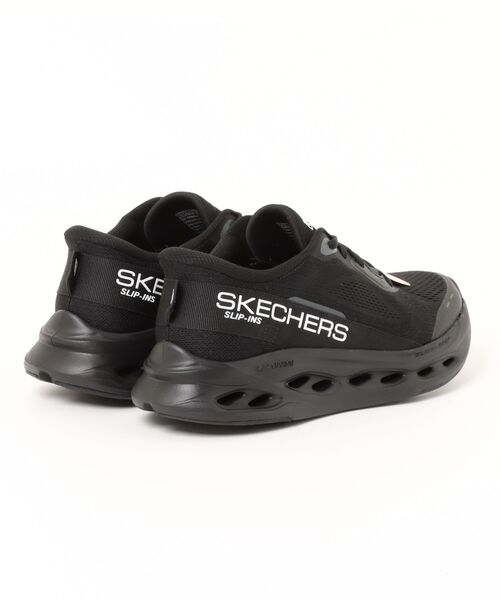 SKECHERS(スケッチャーズ)の「《SKECHERS》MAX CUSHIONING GLIDE-STEP - A(スニーカー・メンズ・ホワイト系その他/ブラック×ブラック・25.5cm/26.0cm/26.5cm/27.0cm/27.5cm/28.0cm)」の4枚目の写真