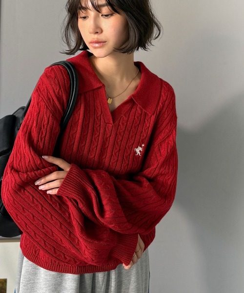 セール】”品よく華やぐ”。大人のマストバイニット。胸刺繍ケーブル編み