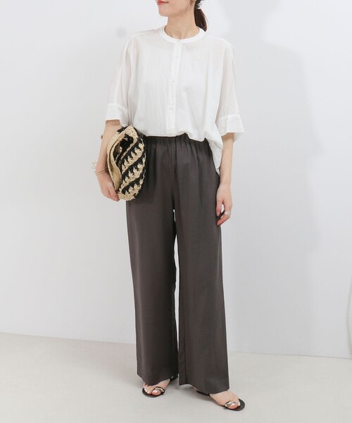 MICO COULIER(ミコクリエ)の「麻レーヨンキャタピラーパンツ(その他パンツ・レディース・ブラウン/ネイビー/チャコールグレー・36/38)」の4枚目の写真