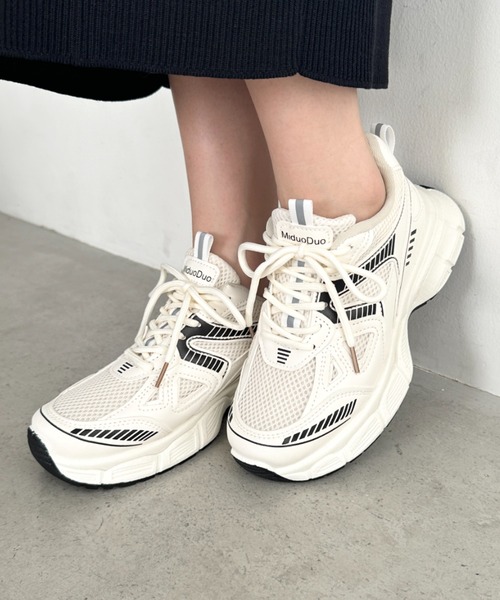 春に履きたくなる爽やかカラー\tHermes\tslip-on Kiddy スニーカー 瞬足 LJ-810 白｜CODE-ZERO2｜2E