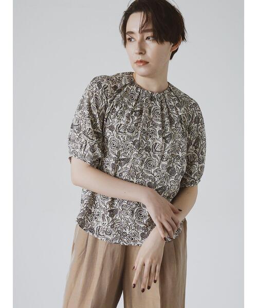 Te chichi CLASSIC（テチチクラシック）の「【DEVEAUX】ボタニカルプリントブラウス（セットアップ可）《2025summer catalog item》（シャツ/ブラウス・レディース・ベージュ・F）」の11枚目の写真