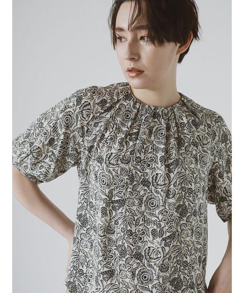 Te chichi CLASSIC（テチチクラシック）の「【DEVEAUX】ボタニカルプリントブラウス（セットアップ可）《2025summer catalog item》（シャツ/ブラウス・レディース・ベージュ・F）」の15枚目の写真