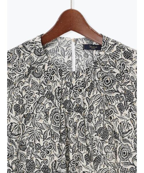 Te chichi CLASSIC（テチチクラシック）の「【DEVEAUX】ボタニカルプリントブラウス（セットアップ可）《2025summer catalog item》（シャツ/ブラウス・レディース・ベージュ・F）」の18枚目の写真