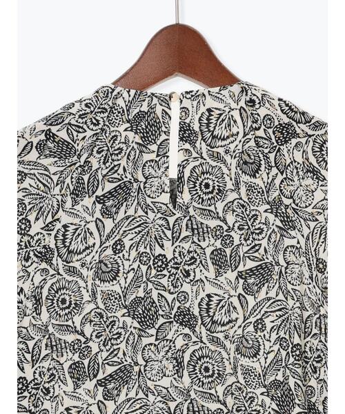 Te chichi CLASSIC（テチチクラシック）の「【DEVEAUX】ボタニカルプリントブラウス（セットアップ可）《2025summer catalog item》（シャツ/ブラウス・レディース・ベージュ・F）」の21枚目の写真