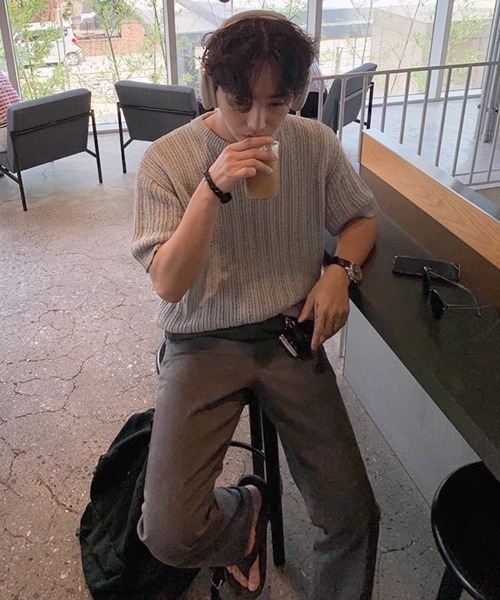 NOWLE（ノウル）の「【NOWLE】リラックスフィット 透かし編み 半袖 サマー ニット（ニット/セーター・メンズ・ブラック/グレー・MEDIUM/LARGE/X-LARGE）」の8枚目の写真