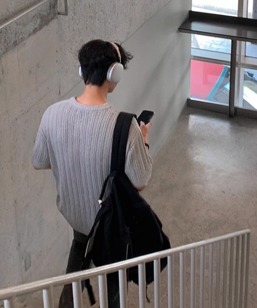 NOWLE（ノウル）の「【NOWLE】リラックスフィット 透かし編み 半袖 サマー ニット（ニット/セーター・メンズ・ブラック/グレー・MEDIUM/LARGE/X-LARGE）」の6枚目の写真