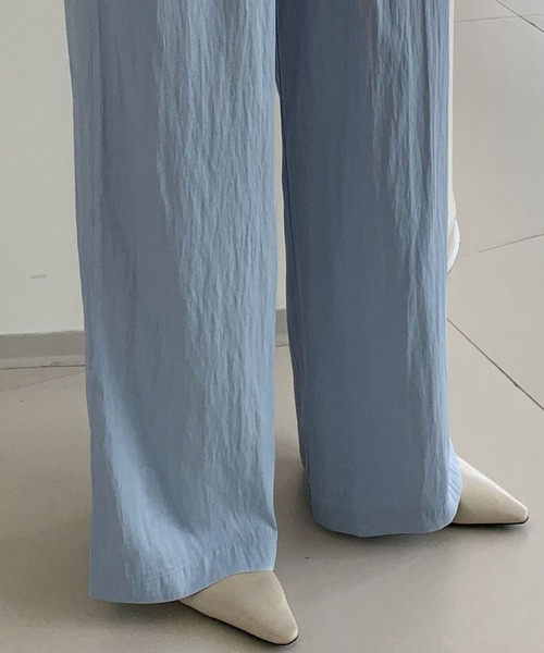 LOWO(ロワ)の「ウエストギャザーリラクシーワイドパンツ(その他パンツ・レディース・ライトグレー/ピンク/ブラック/ブルー/オフホワイト・FREE)」の17枚目の写真