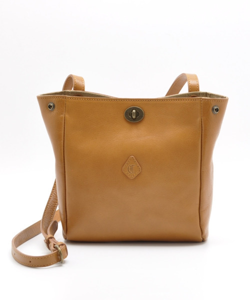 CLEDRAN（クレドラン）の「【本革 ｱﾝﾃｨｰｸ調金具】CL3854 SAINTE SHOULDER（ショルダーバッグ・レディース・キャメル/グリーン/グレー/ブラック・FREE）」の11枚目の写真