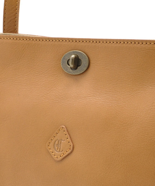 CLEDRAN（クレドラン）の「【本革 ｱﾝﾃｨｰｸ調金具】CL3854 SAINTE SHOULDER（ショルダーバッグ・レディース・キャメル/グリーン/グレー/ブラック・FREE）」の12枚目の写真
