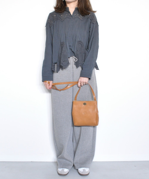 CLEDRAN（クレドラン）の「【本革 ｱﾝﾃｨｰｸ調金具】CL3854 SAINTE SHOULDER（ショルダーバッグ・レディース・キャメル/グリーン/グレー/ブラック・FREE）」の19枚目の写真