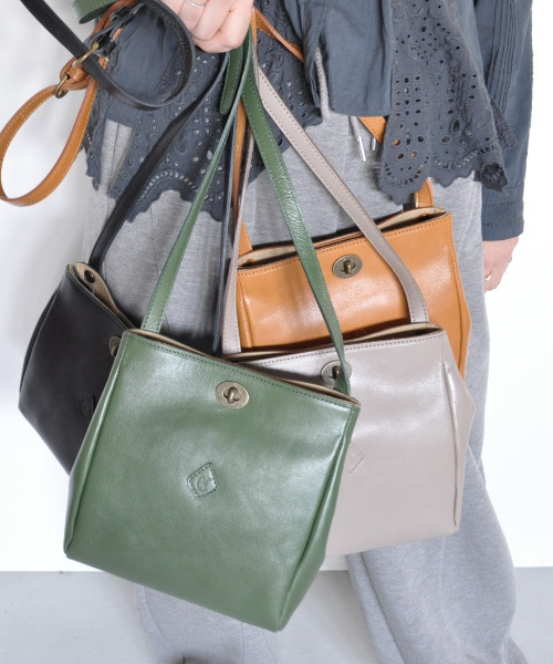 CLEDRAN（クレドラン）の「【本革 ｱﾝﾃｨｰｸ調金具】CL3854 SAINTE SHOULDER（ショルダーバッグ・レディース・キャメル/グリーン/グレー/ブラック・FREE）」の21枚目の写真