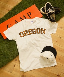 【PLACE NAME】オリジナルデザイン アメカジカレッジロゴプリント半袖Tシャツ