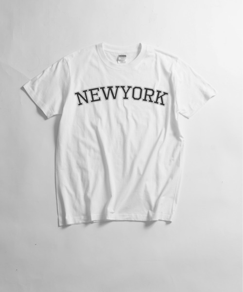 minius(ミニウス)の「【PLACE NAME】オリジナルデザイン アメカジカレッジロゴプリント半袖Tシャツ(Tシャツ/カットソー・メンズ・ホワイト系その他2/ホワイト系その他4/ブラック系その他/ブラック系その他3/ブラック系その他5/ホワイト系その他/ホワイト系その他3/ブラック系その他4/ホワイト系その他5/ブラック系その他2・SMALL/MEDIUM/LARGE/X-LARGE)」の11枚目の写真