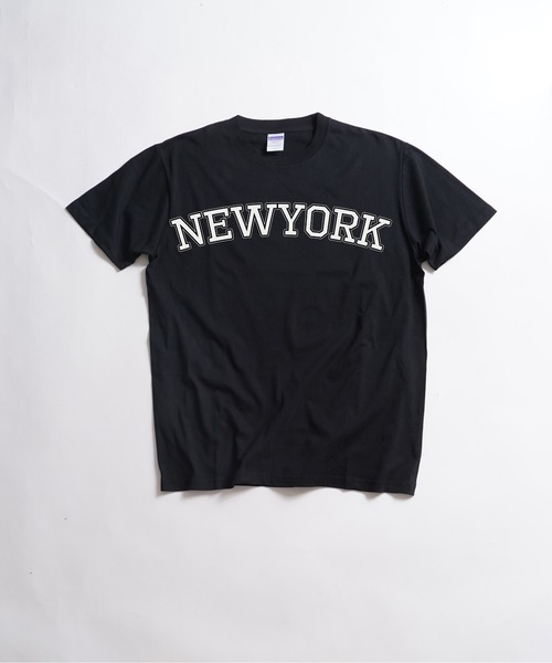 minius(ミニウス)の「【PLACE NAME】オリジナルデザイン アメカジカレッジロゴプリント半袖Tシャツ(Tシャツ/カットソー・メンズ・ホワイト系その他2/ホワイト系その他4/ブラック系その他/ブラック系その他3/ブラック系その他5/ホワイト系その他/ホワイト系その他3/ブラック系その他4/ホワイト系その他5/ブラック系その他2・SMALL/MEDIUM/LARGE/X-LARGE)」の21枚目の写真