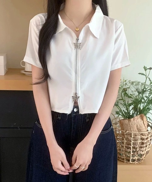 デートにぴったり✨ゆったり蝶々柄トップス 春夏のお出かけにシンプルで爽やか セール】バタフライデザイン 長袖ショート丈カットソー