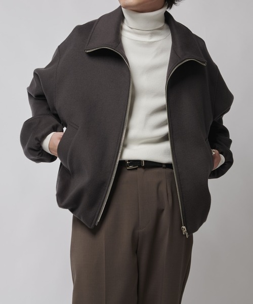 Lui's（ルイス）の「スリムタートルニット（ニット/セーター・メンズ・チャコールグレー/ブラック/ホワイト/ブラウン・S/M）」の12枚目の写真