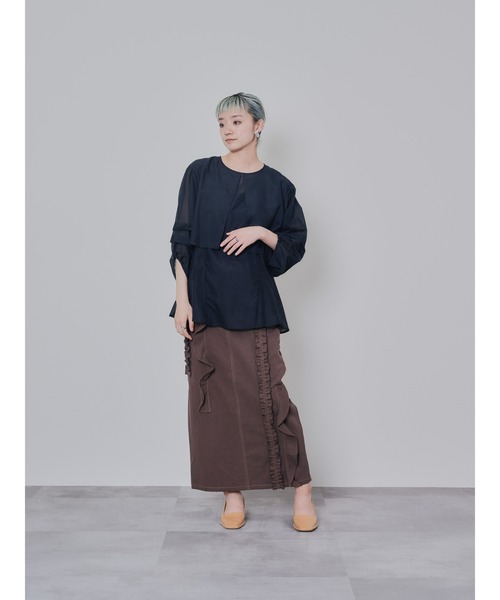 DOLLUPOOPS（ドールアップウップス）の「ケープライクシアーチュニックブラウス（シャツ/ブラウス・レディース・カーキ/ブラック/コーラルピンク・38）」の5枚目の写真