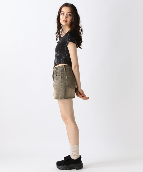 FOREVER 21（フォーエバー トゥエンティーワン）の「【2025SS】スタッズスクエアＴシャツ（Tシャツ/カットソー・レディース・ブラック/ホワイト/ブラウン・FREE）」の14枚目の写真