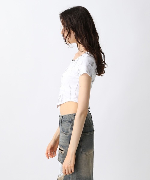 FOREVER 21（フォーエバー トゥエンティーワン）の「【2025SS】スタッズスクエアＴシャツ（Tシャツ/カットソー・レディース・ブラック/ホワイト/ブラウン・FREE）」の18枚目の写真