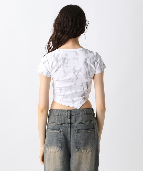 FOREVER 21（フォーエバー トゥエンティーワン）の「【2025SS】スタッズスクエアＴシャツ（Tシャツ/カットソー・レディース・ブラック/ホワイト/ブラウン・FREE）」の19枚目の写真