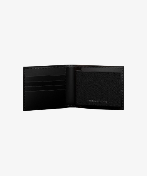 MICHAEL KORS（マイケルコース）の「COOPER サフィアーノ レザー バイフォールド ウォレット ウィズ パスケース（札入れ/マネークリップ・メンズ・ブラック・FREE）」の6枚目の写真