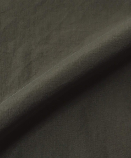 DRESSLAVE（ドレスレイブ）の「stand zip middle vest(スタンドジップミドル丈ベスト)（ベスト・レディース・ブラック/カーキ・38）」の7枚目の写真