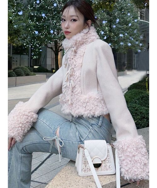 RESEXXY(リゼクシー)の「フラップコンパクトバック(ハンドバッグ・レディース・アイボリー/ブラック・FREE)」の5枚目の写真