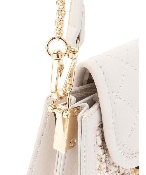 RESEXXY(リゼクシー)の「フラップコンパクトバック(ハンドバッグ・レディース・アイボリー/ブラック・FREE)」の16枚目の写真