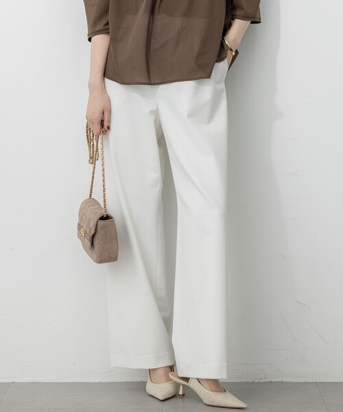 23区 L(ニジュウサンクオオキイサイズ)の「【撥水加工/洗える】ドライ2WAYストレッチ ドロスト ワイド パンツ(その他パンツ・レディース・ブラック系/ベージュ系/グレー系/ホワイト系・46/44/50/48)」の2枚目の写真