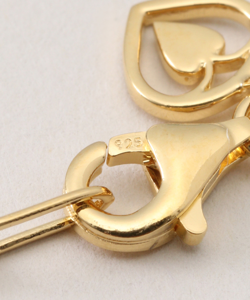 IENA（イエナ）の「JOSEPHINE STUDIO/ジョセフィン・ストゥディオ LETER CHARM SMALL R ネックレス（ネックレス・レディース・ゴールド・FREE）」の5枚目の写真