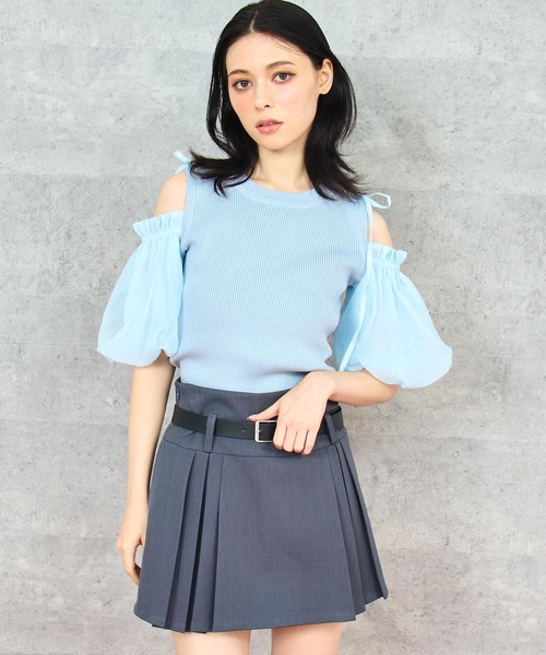 ANAP(アナップ)の「オープン ショルダー パフスリーブ シフォン ドッキング トップス(Tシャツ/カットソー・レディース・ブラック/ブルー/オフホワイト・FREE)」の12枚目の写真