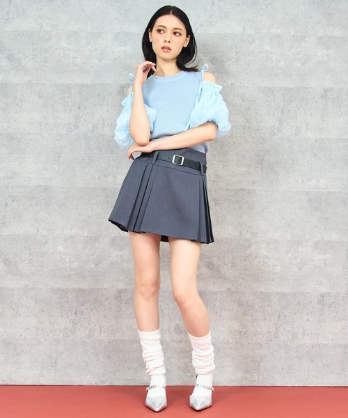 ANAP(アナップ)の「オープン ショルダー パフスリーブ シフォン ドッキング トップス(Tシャツ/カットソー・レディース・ブラック/ブルー/オフホワイト・FREE)」の14枚目の写真