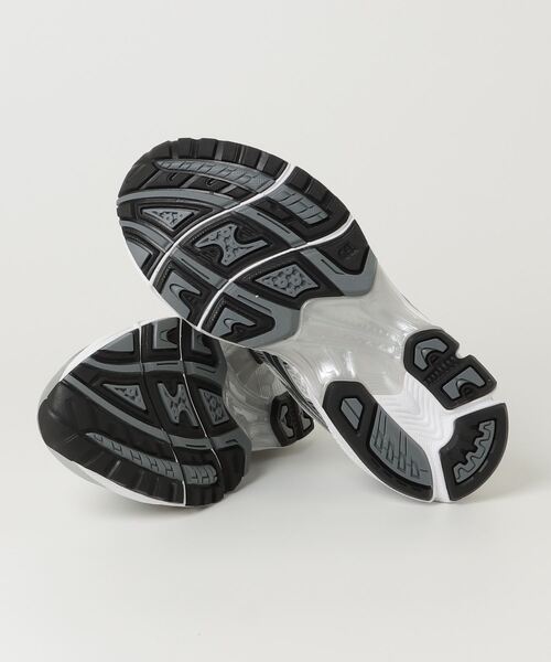 ASICS（アシックス）の「GEL-KAYANO 14 / ゲルカヤノ 14（スニーカー・メンズ・ホワイト×シルバー・28.5/27/26.5/24/29/27.5/28/24.5/25.5/26/25/23.5/23）」の13枚目の写真