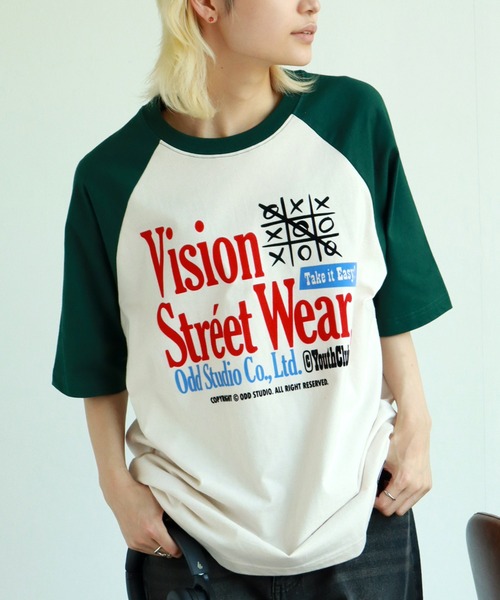 VISION STREET WEAR(ヴィジョンストリートウェア)の「【VISION STREET WEAR/ヴィジョンストリートウェア】 ODD STUDIO raglan T shirts / ラグランスリーブ 半袖 Tシャツ(Tシャツ/カットソー・メンズ・ブラック/パープル/グリーン・S/M/L/LL)」の2枚目の写真