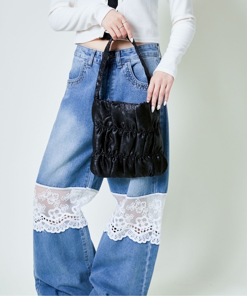 GORGE(ゴージ)の「《シャーリング×立体フォルム》レディース ミニトートバッグ 軽量 春夏秋冬(トートバッグ・レディース・ブラック/アイボリー/グレー・F)」の6枚目の写真