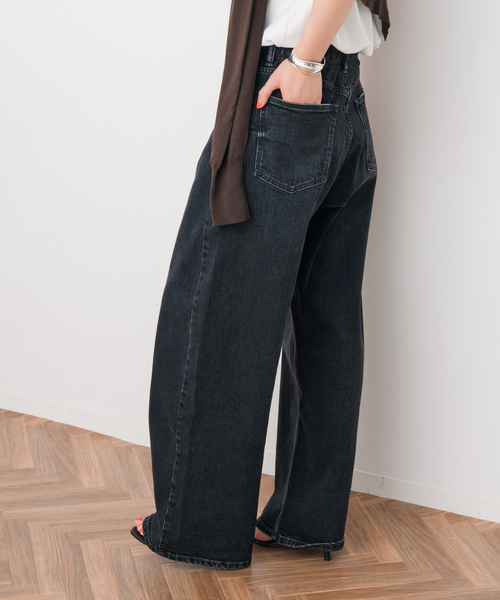 Spick & Span(スピックアンドスパン)の「RED CARD TOKYO / レッドカード トーキョー 別注MONTANA*(デニムパンツ・レディース・ブルー/ブラック・22/23/24/25)」の6枚目の写真