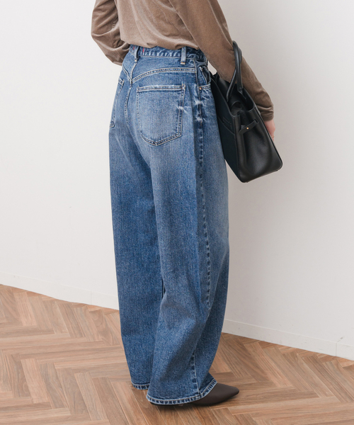 Spick & Span(スピックアンドスパン)の「RED CARD TOKYO / レッドカード トーキョー 別注MONTANA*(デニムパンツ・レディース・ブルー/ブラック・22/23/24/25)」の13枚目の写真