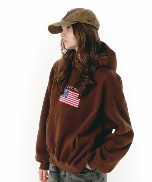 BENUA（ベヌア）の「embroidery hoodie/刺繍フーディー（パーカー