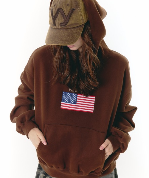 BENUA（ベヌア）の「embroidery hoodie/刺繍フーディー（パーカー