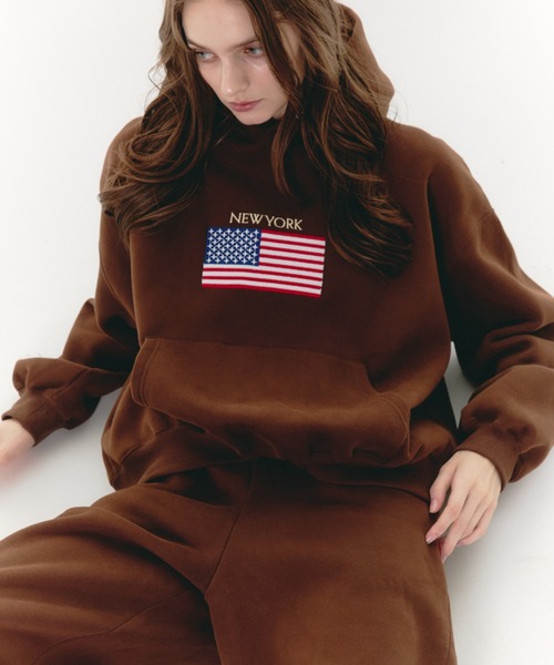 BENUA（ベヌア）の「embroidery hoodie/刺繍フーディー（パーカー